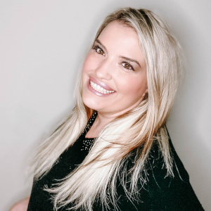 Katie Britton | Executive Storyteller | Executive Career Upgrades