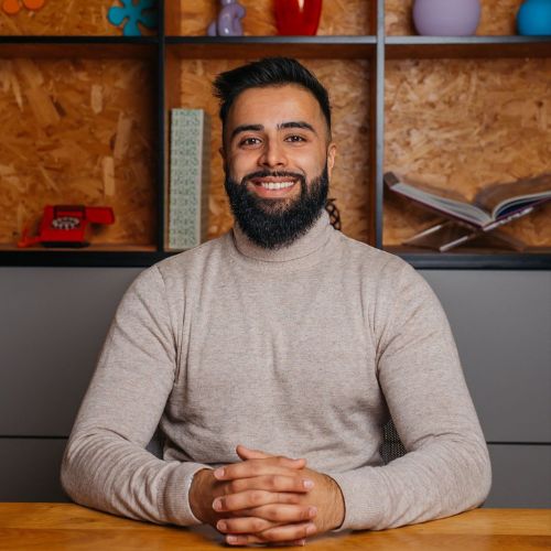 Katie Britton | Executive Storyteller | Executive Career Upgrades