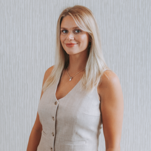 Brittany Headshot2026 Raquel Baugh | VP of Marketing | Executive Career Upgrades